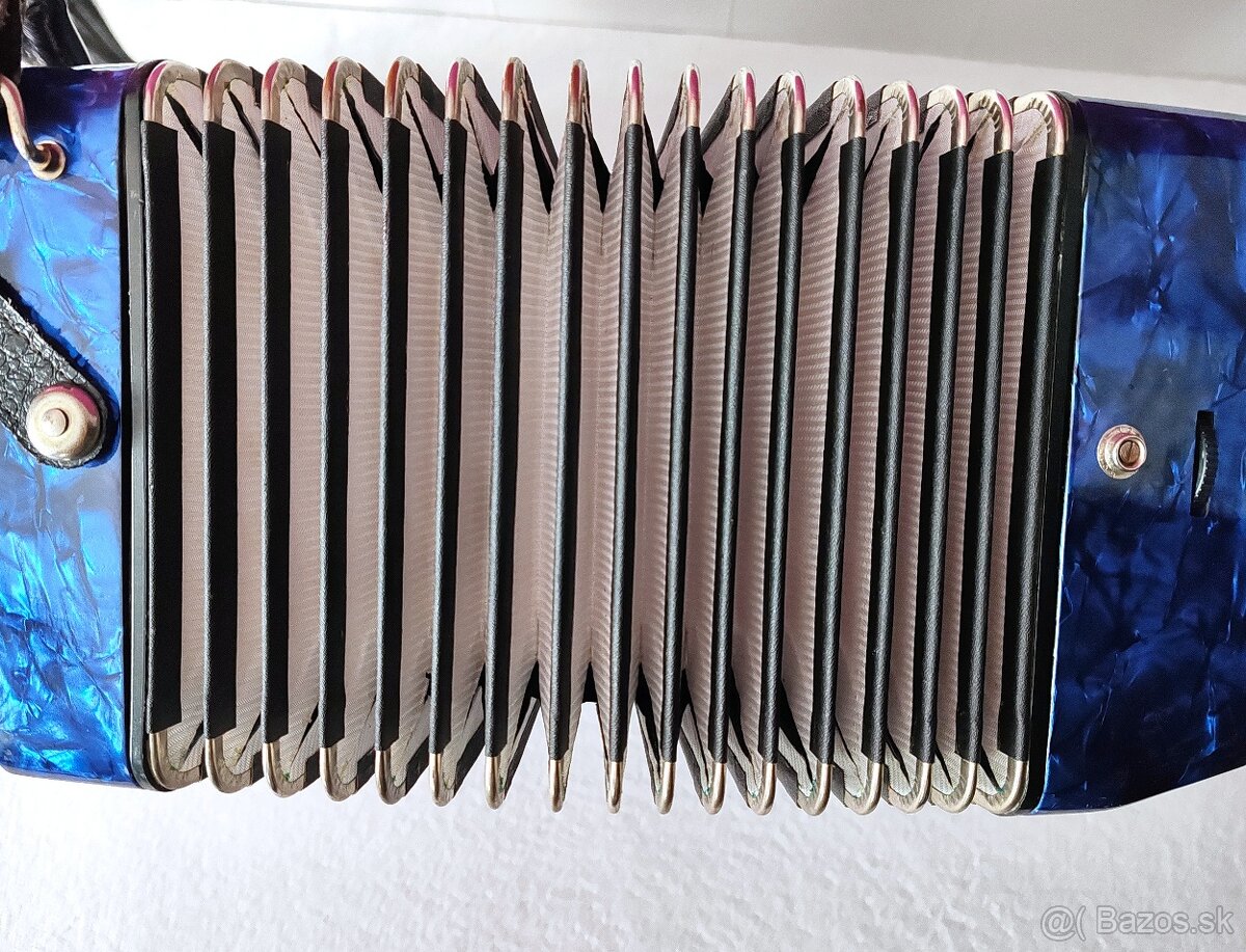 Predam akordeon DELICIA Carmen 96 bas., TOP stav... - 3