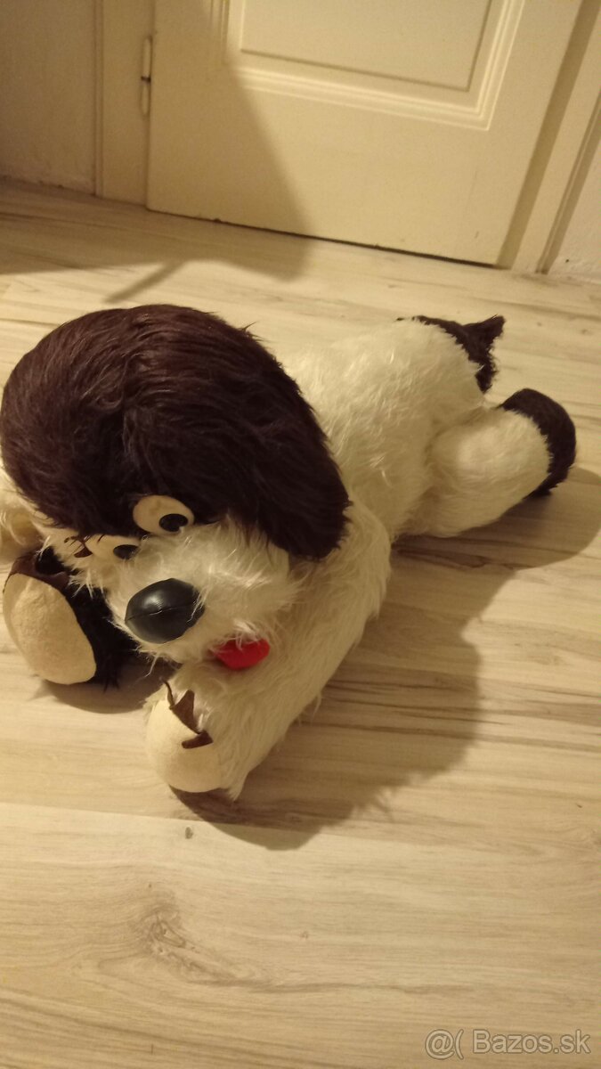 Veľký plyšový pes - 3