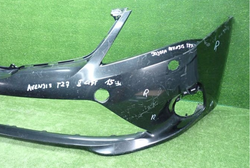 toyota avensis nárazník 2012-15 - 3