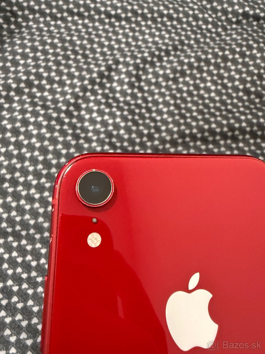 Apple iPhone XR 64GB Red - 3