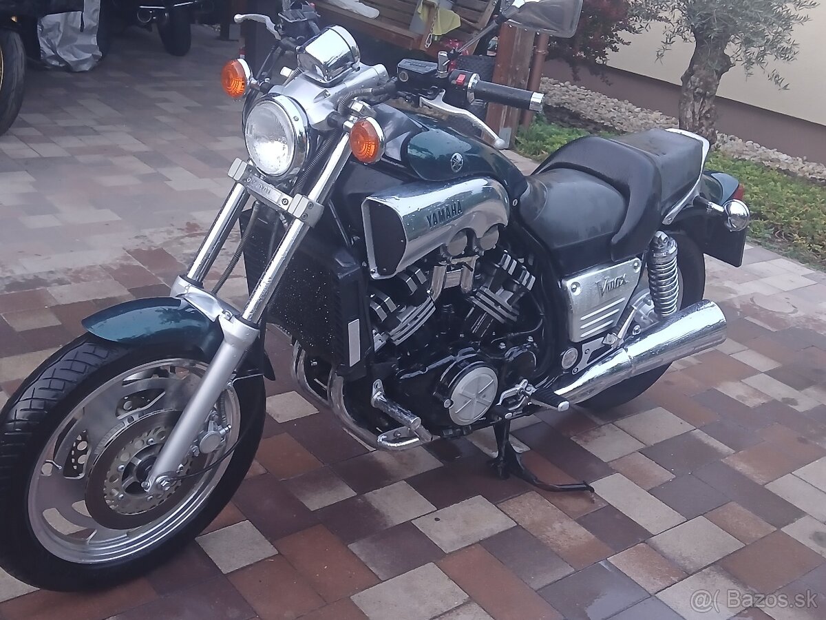 Yamaha v max 1200 - 3