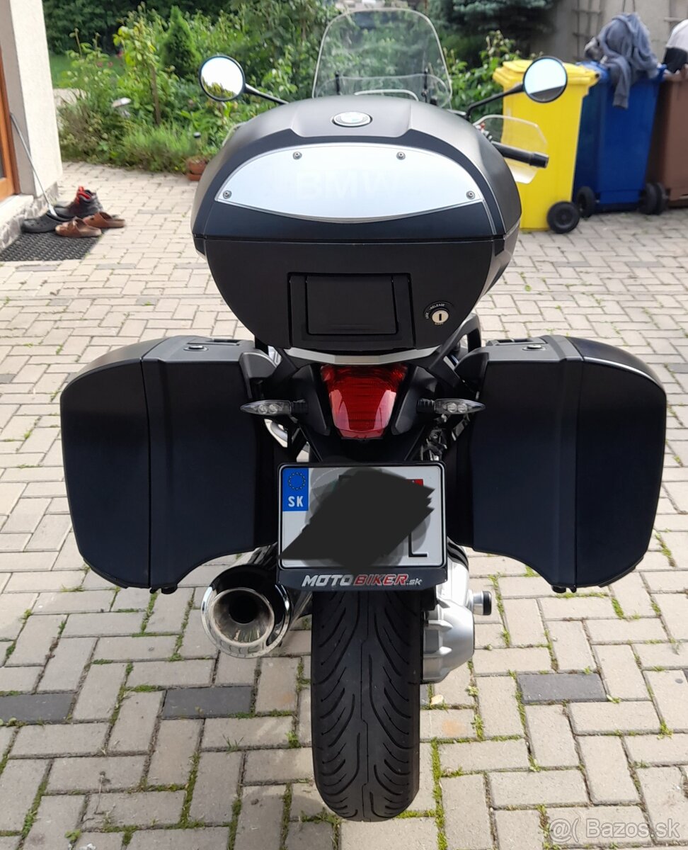 BMW R1200RPredám BMW R1200R r.v. 2010. Najazdené 71 000 km.