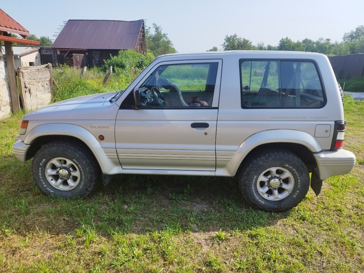 Mitsubishi Pajero 2.5 73kw, GLX, Superselect