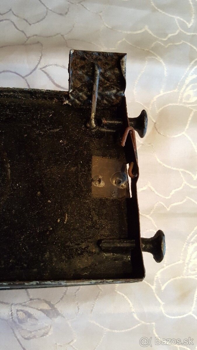 Starý plechový jedálenský vozeň, pravdepodobne rozchod 1. - 3