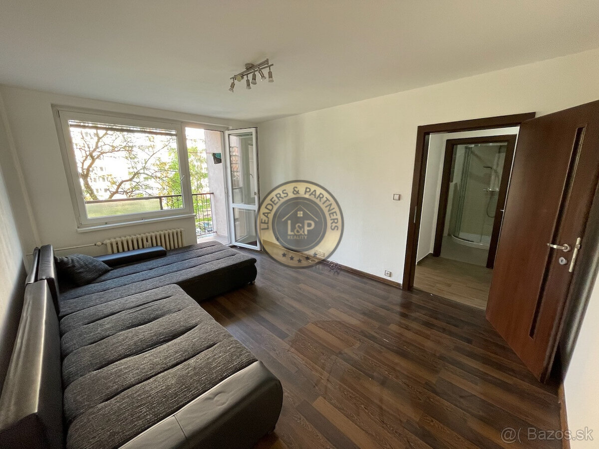 1,5 izbový byt-PALÁRIKOVA ul, Košice Juh, 44m2,loggia - 3