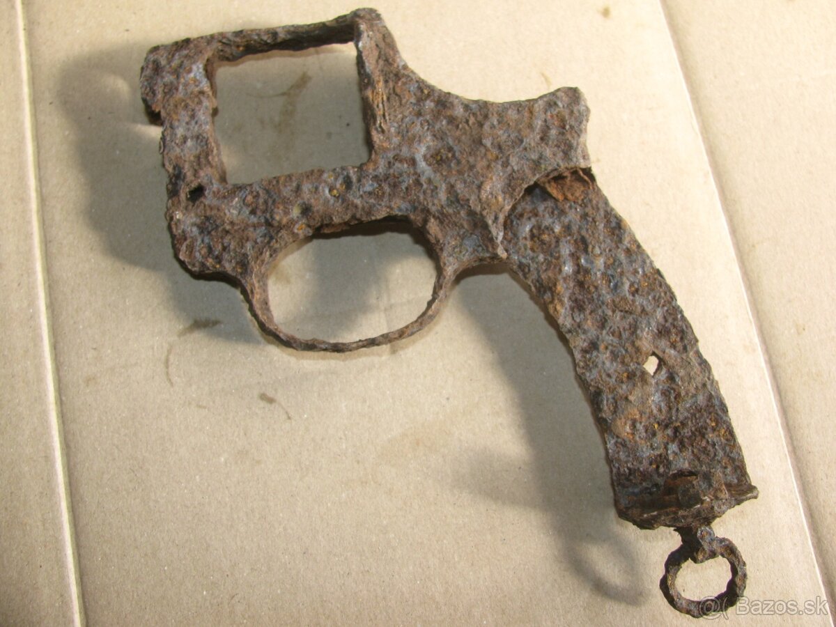 starý kožený kufor - 3