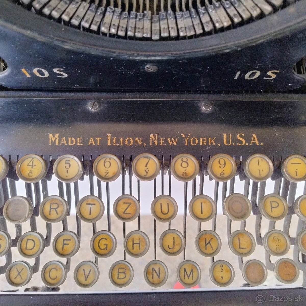 Predám písací stroj Remington - 3