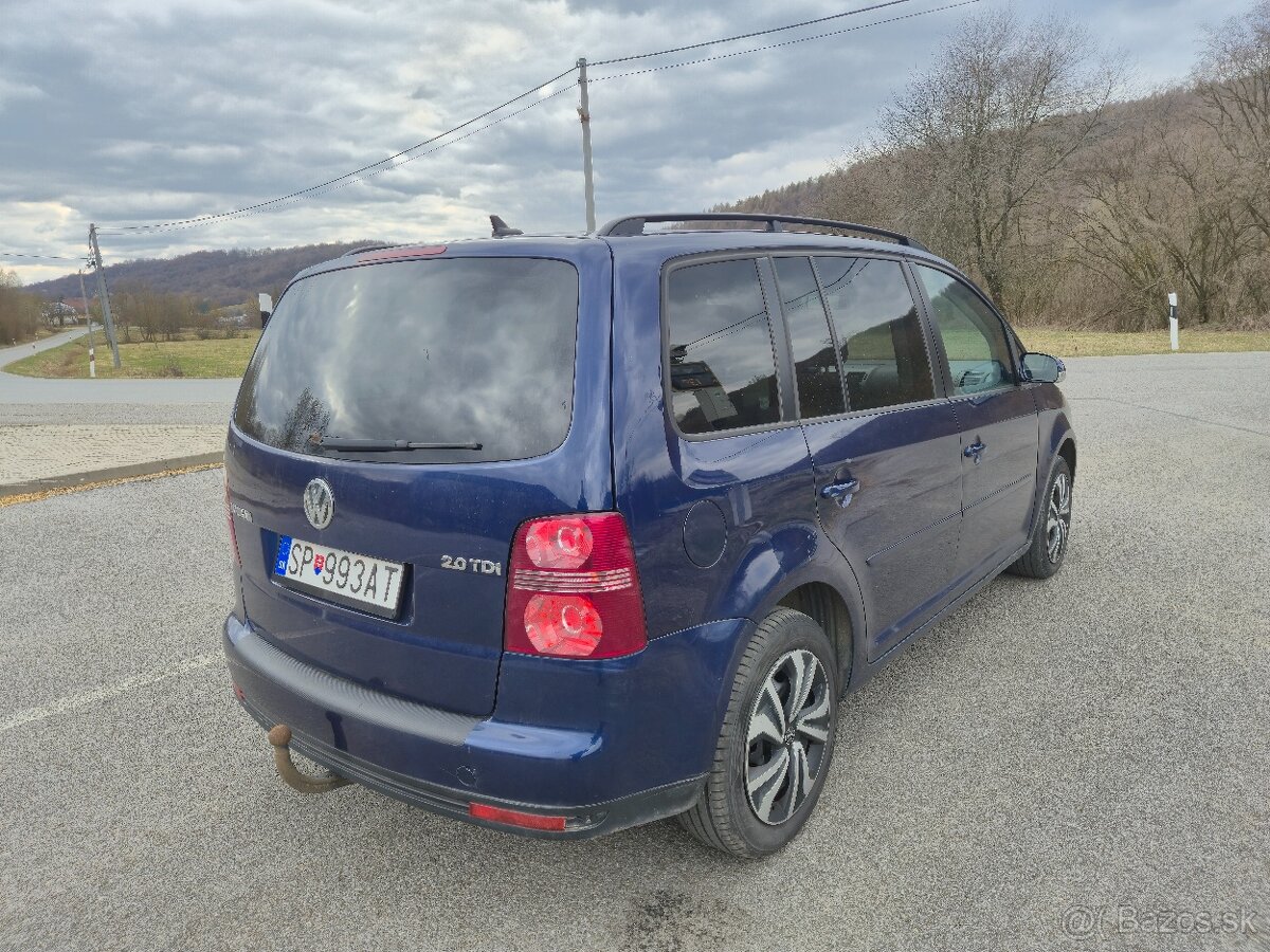Volkswagen Touran 2.0 TDI Dsg - 3