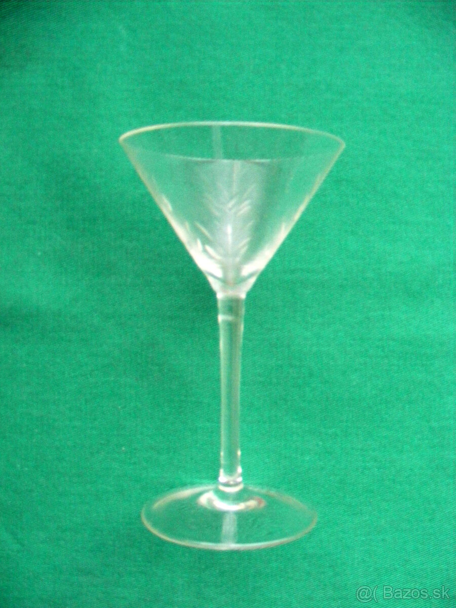 rôzne poháre, poháriky - 3