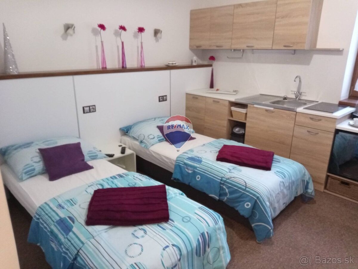 NÍZKOENERGETICKÝ 12+1 apartmánový dom, 1126m2, Ľubotice, Pre - 3