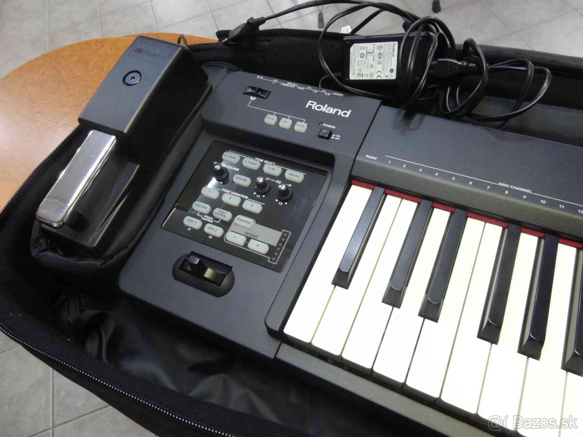 Digitálne piano - klavír - Roland RD-64 aj s púzdrom - 3