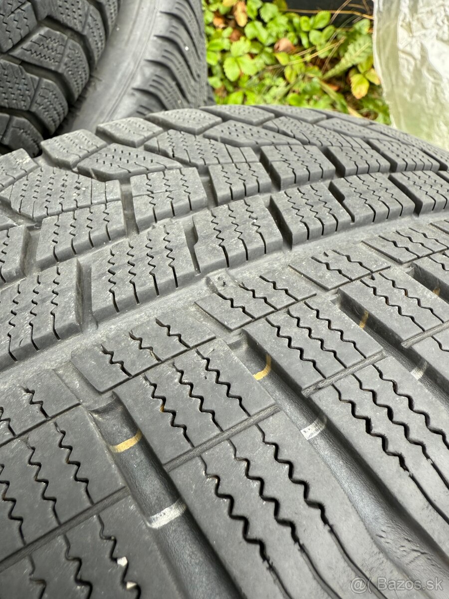 Elektróny originál Audi 5x112 235/50R19 M+S - 3