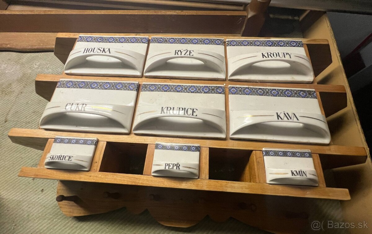 Keramické starožitné nádoby na potraviny - 3