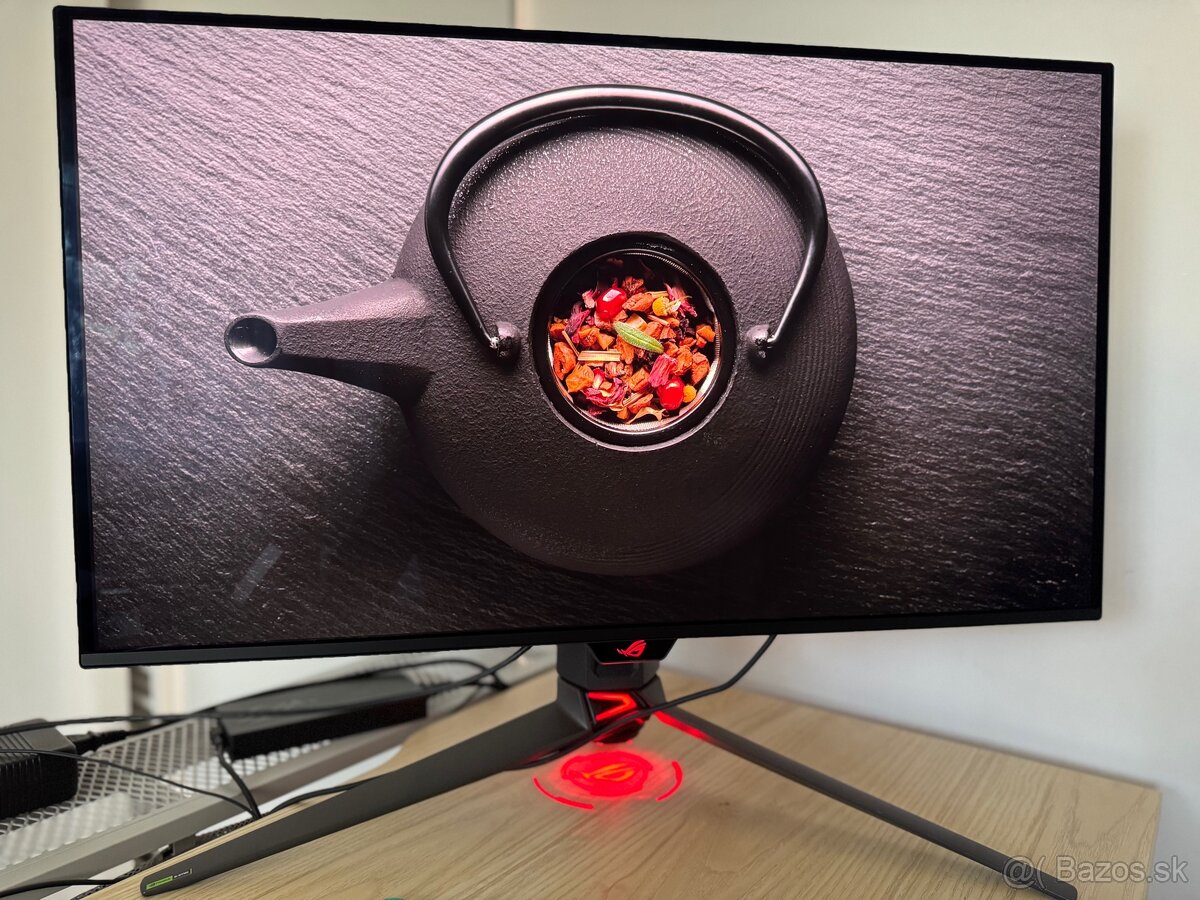 ASUS ROG Swift PG32UCDM – 32” 4K 240 Hz QD-OLED - 3