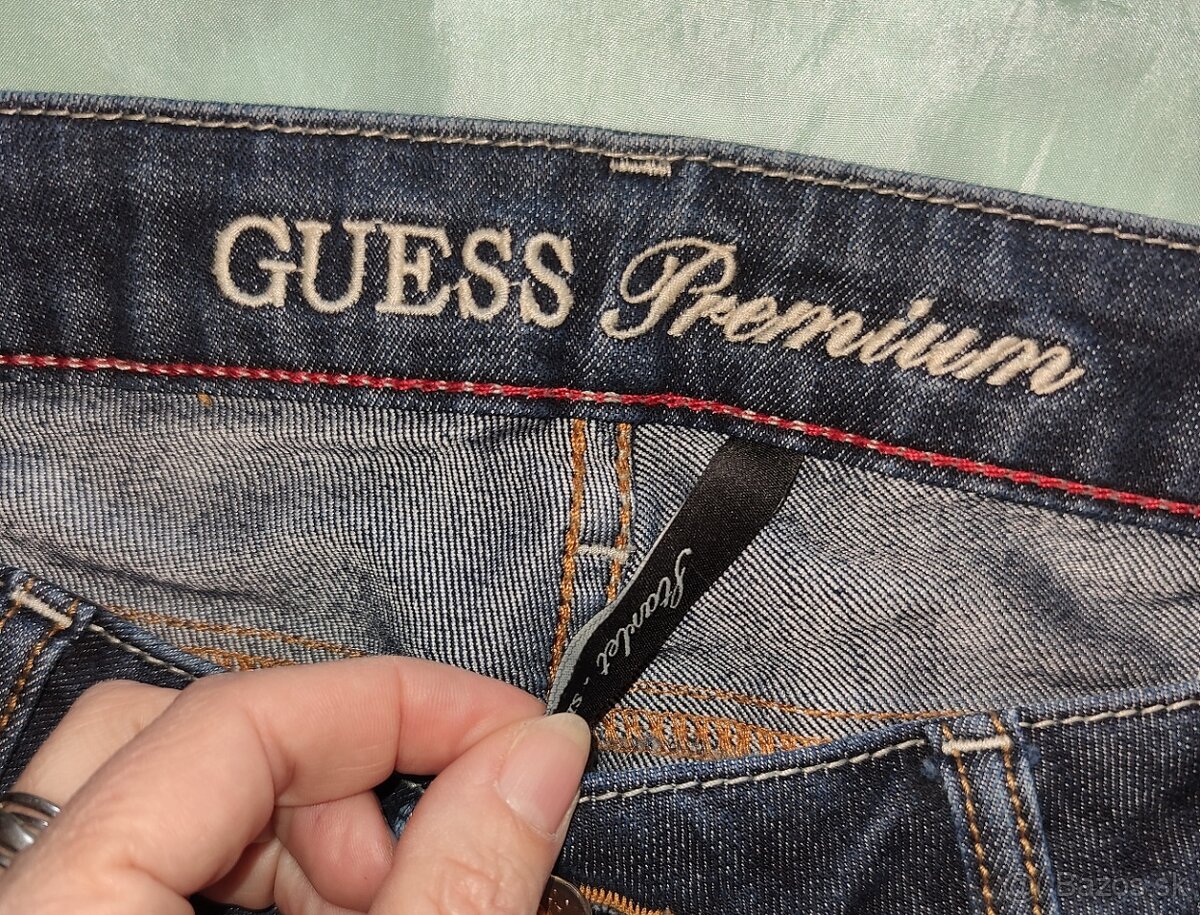 bedrove Guess 29 - 3