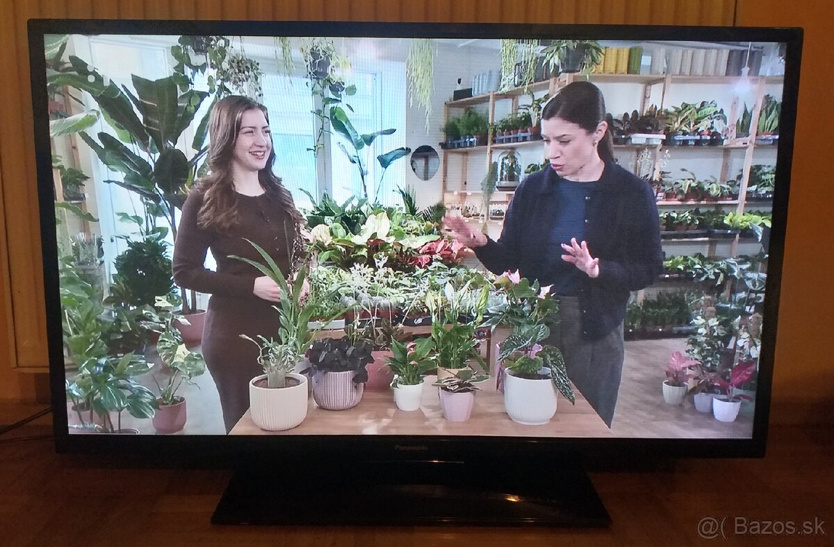 Tv FullHD Panasonic TX-40C300E 40"(102cm) - 3