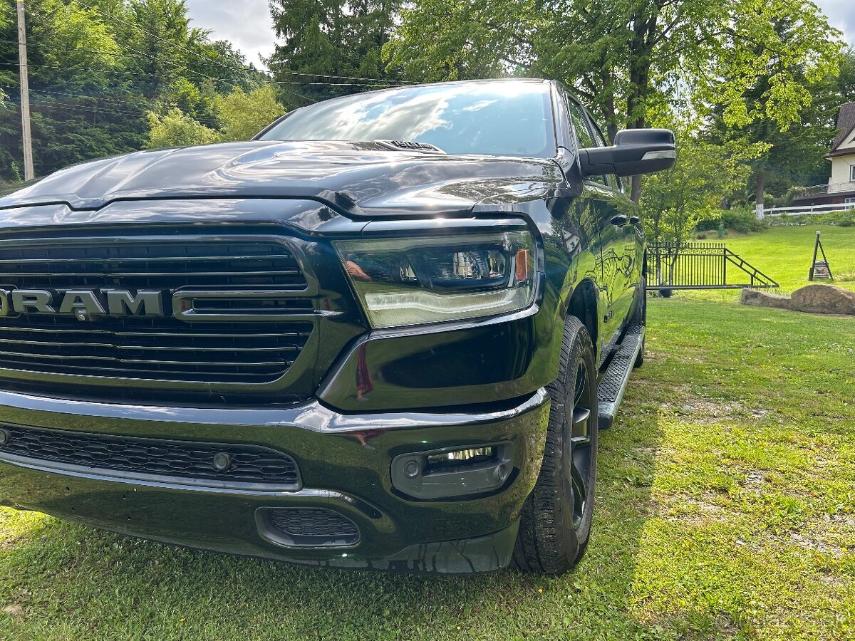 Dodge ram 5.7Hemi