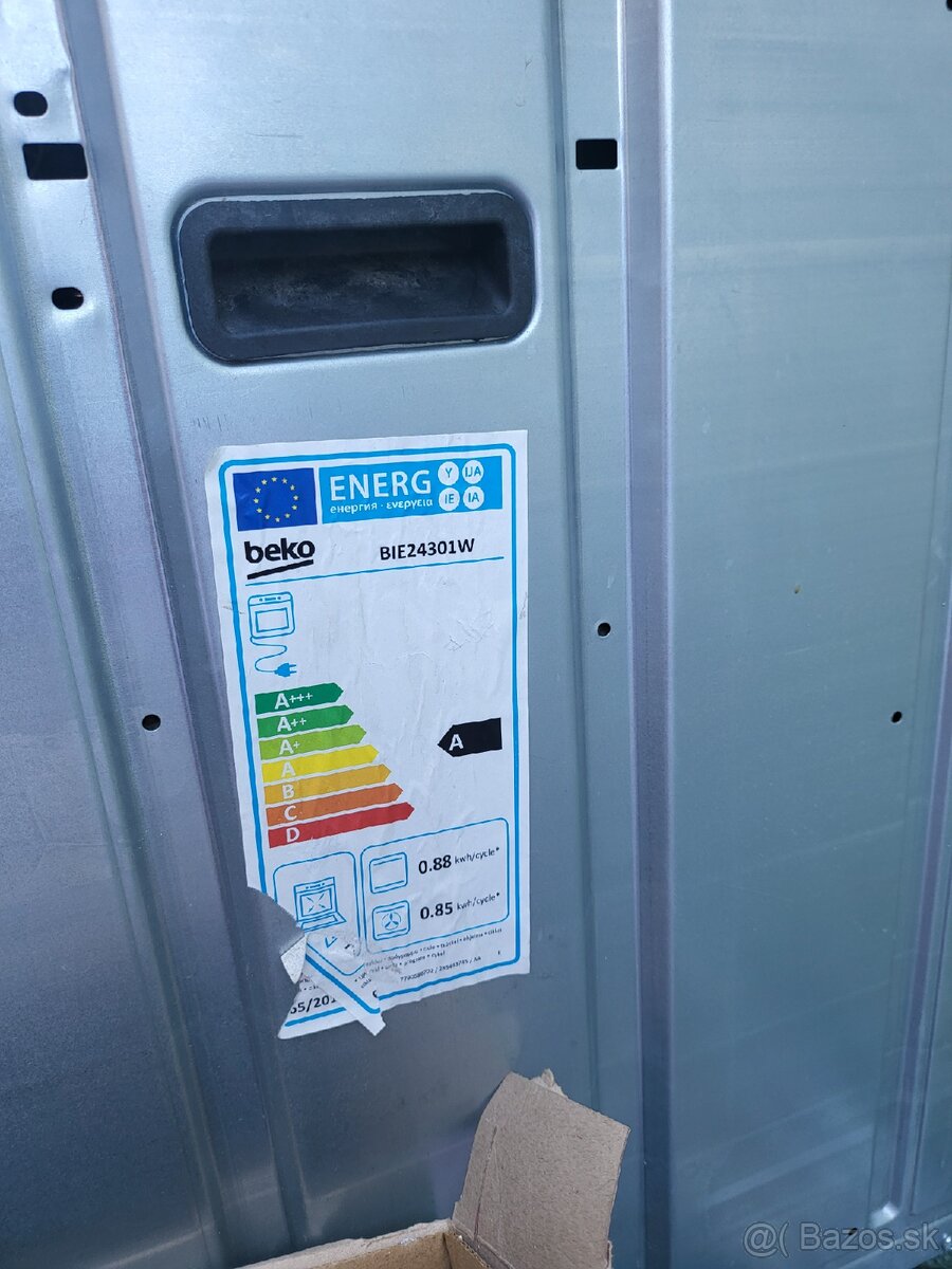 Vstavaná rúra Beko. - 3