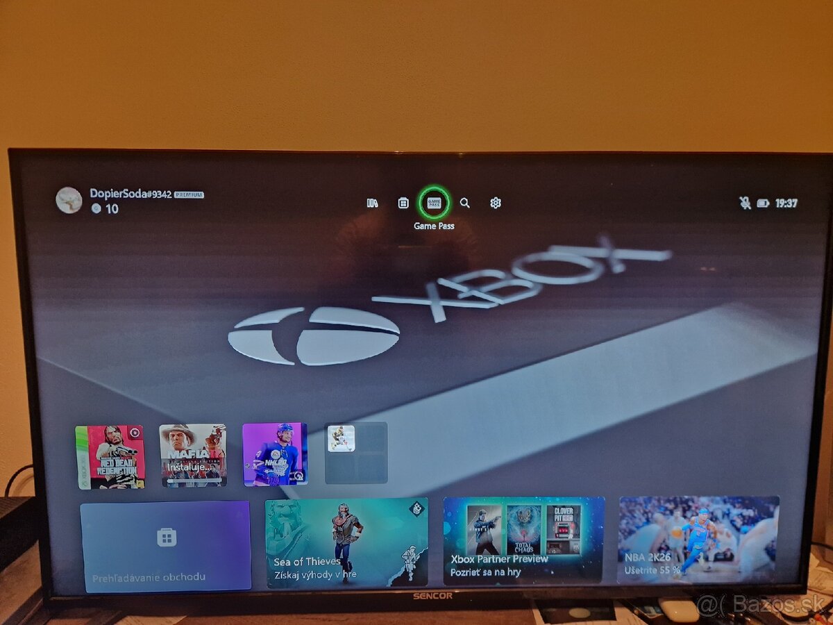 Predám Xbox One 500GB - 3