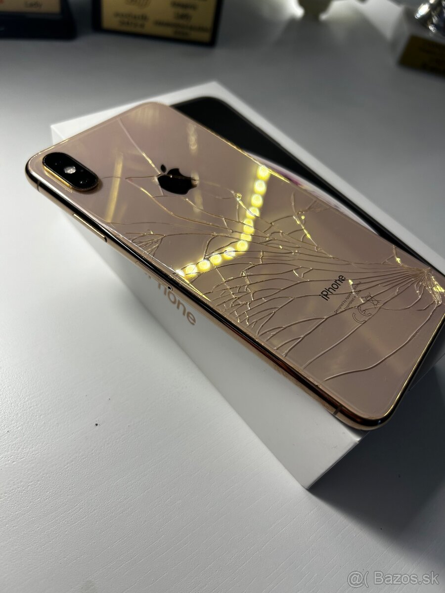 Predám iPhone XS Max - 3