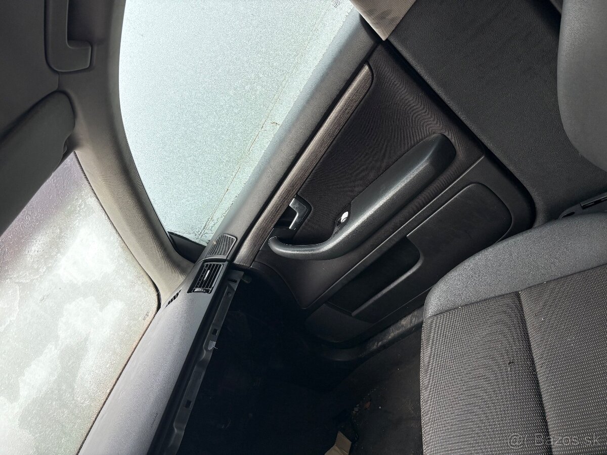 Rozpredám audi a4 b6 - 3