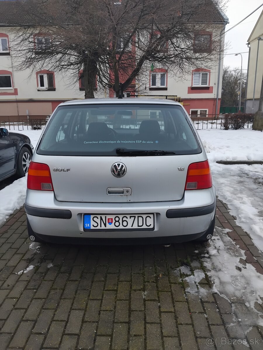 Golf 4 - 3