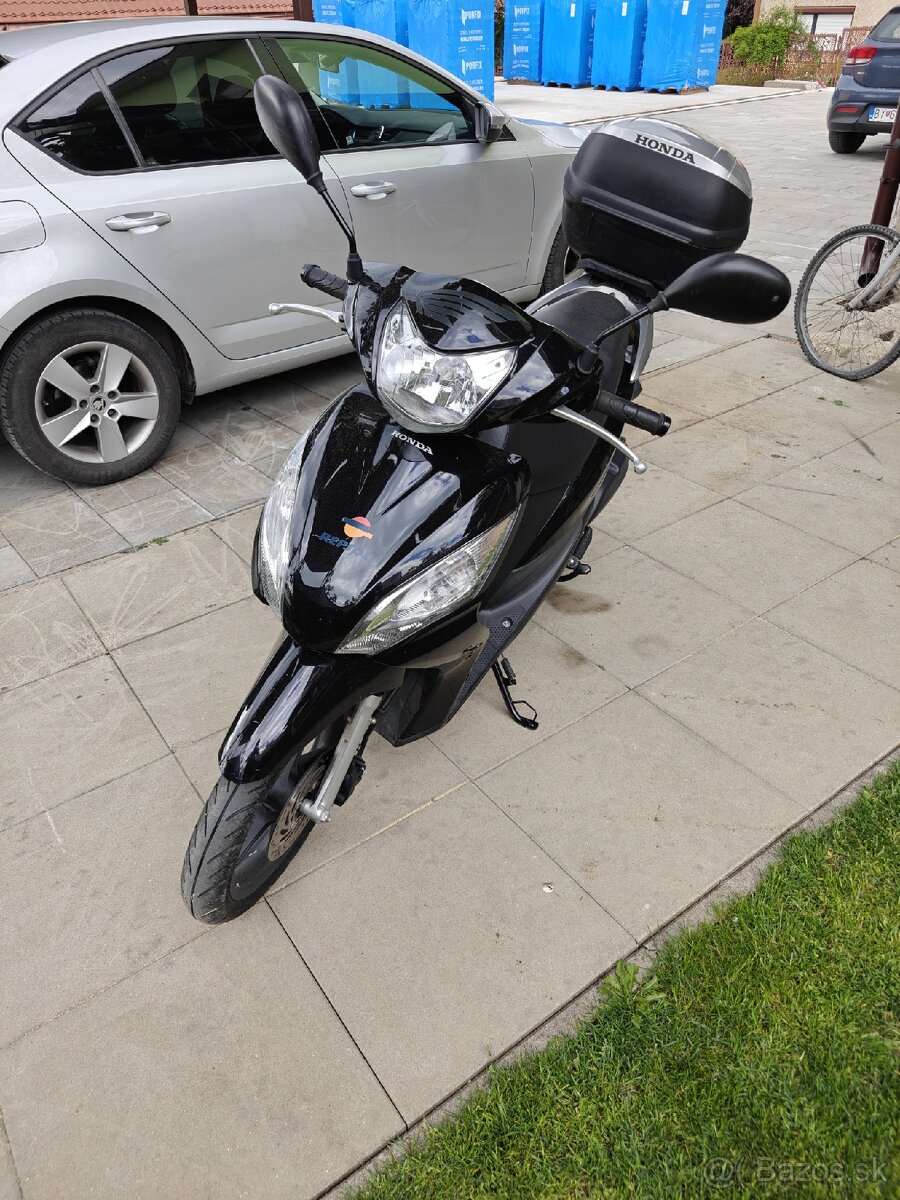 Honda Vision 110 2013 - 3