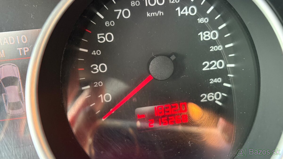 Audi A4 Cabriolet 3.0 TDI V6 (171 kW, 6-stupňová manuálna pr - 3