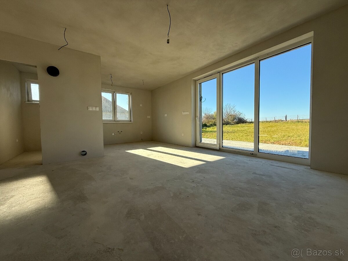 PREDAJ - NOVOSTAVBA - TESÁRSKE MLYŇANY - 3