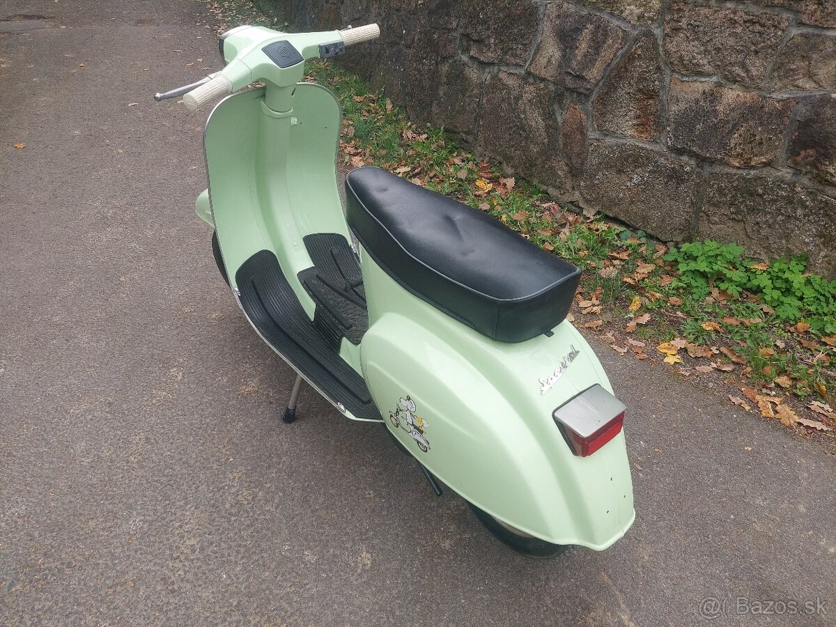 Piaggio Vespa 50 Special - 3