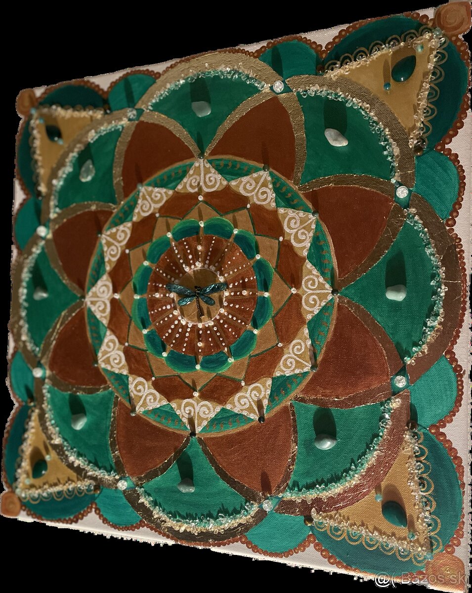 Ručne maľovaná mandala vykladaná drahými kameňmi a zlatom - 3