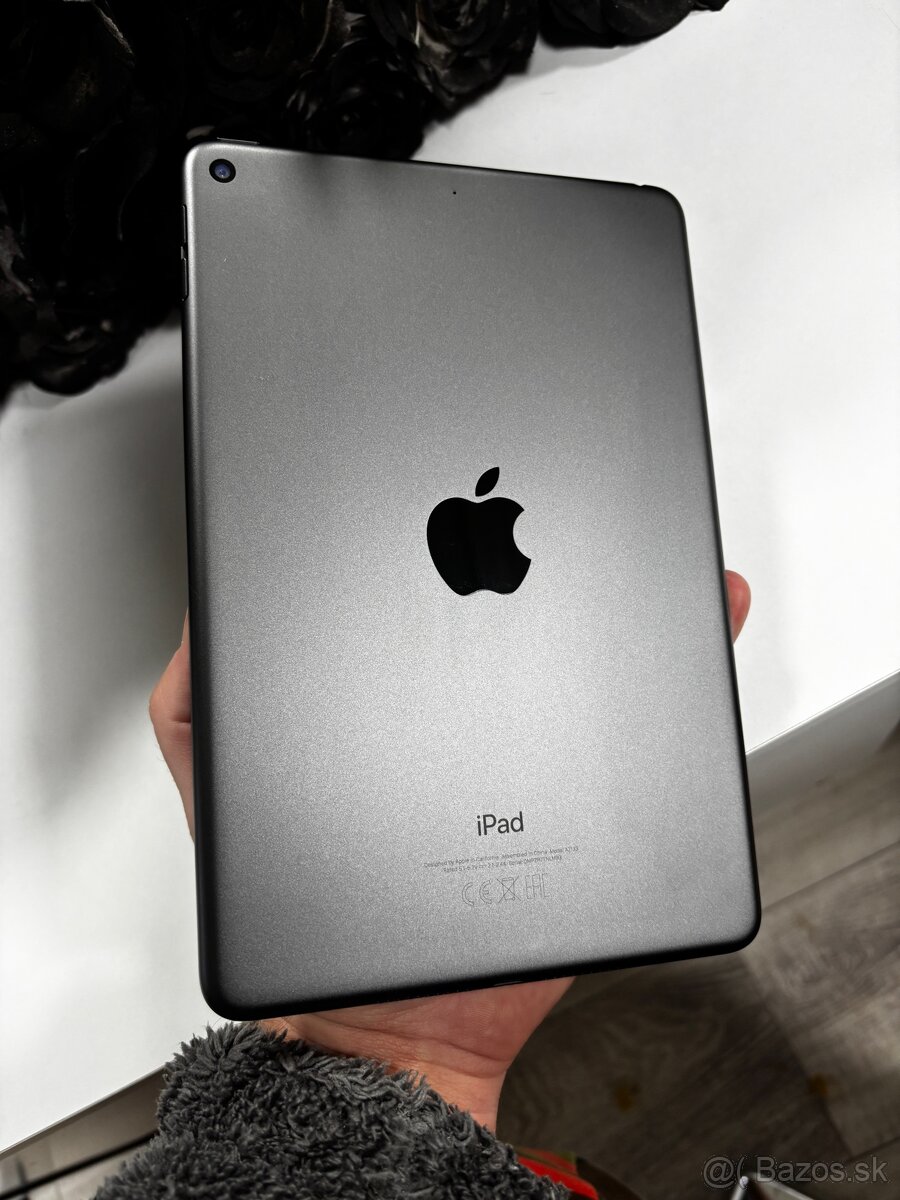 Apple iPad mini 5 (2019) A2133 - 3