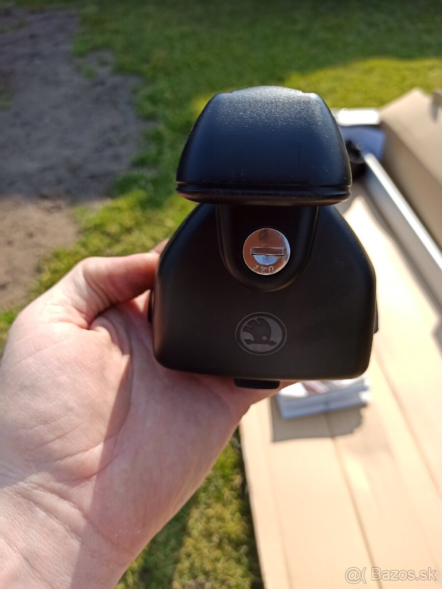 Predám originál strešný nosič Škoda - 3