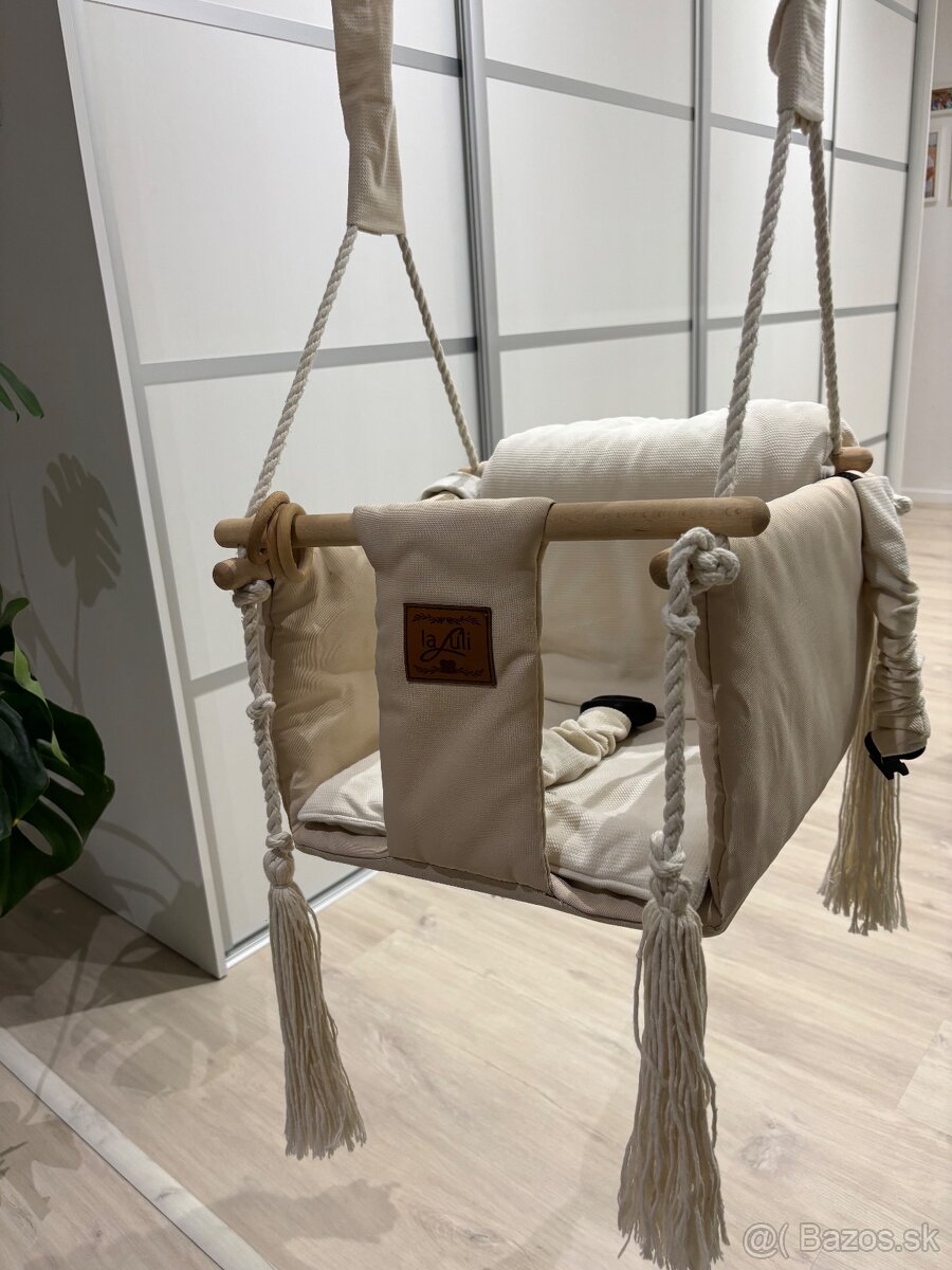 Interierova hojdacka - 3