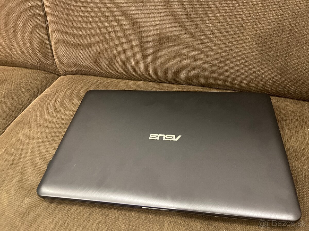 ASUS VIVOBOOK 15 - 3