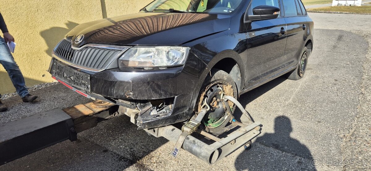 Skoda Rapid Spaceback 1.6Tdi 2015 - 3