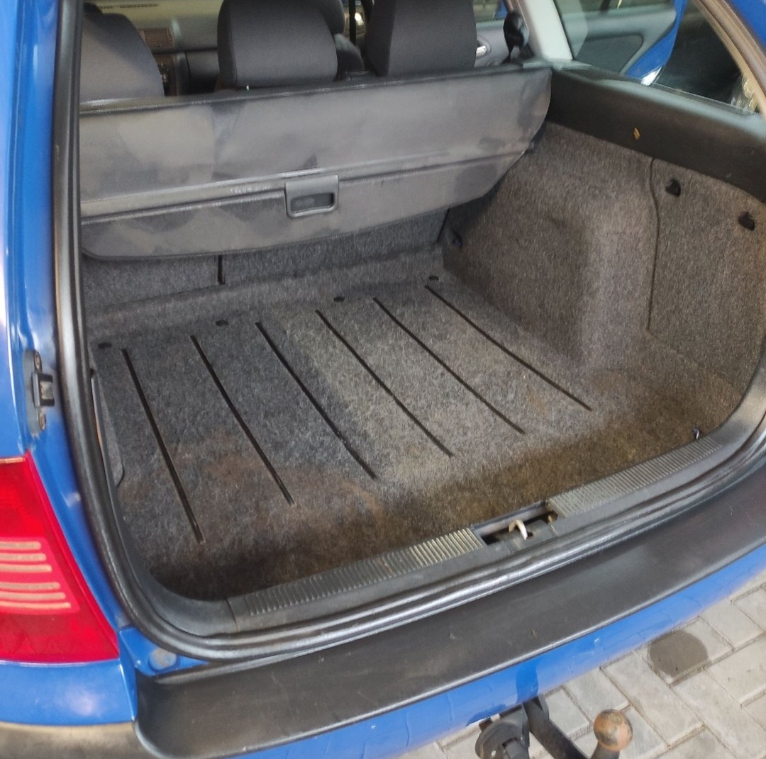 Škoda Octavia combi LPG Tour Modrá - 3