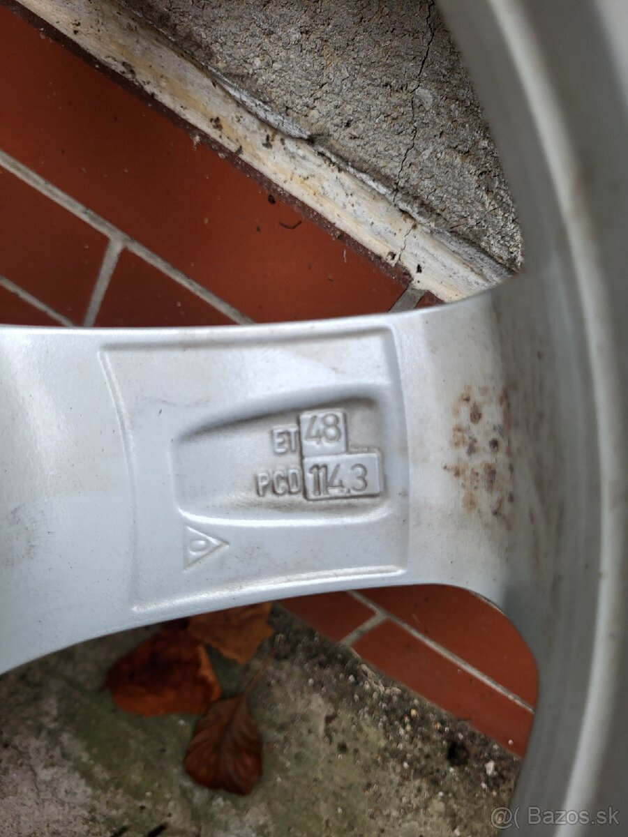 Zimné pneumatiky na elektronóch Dezent - 3