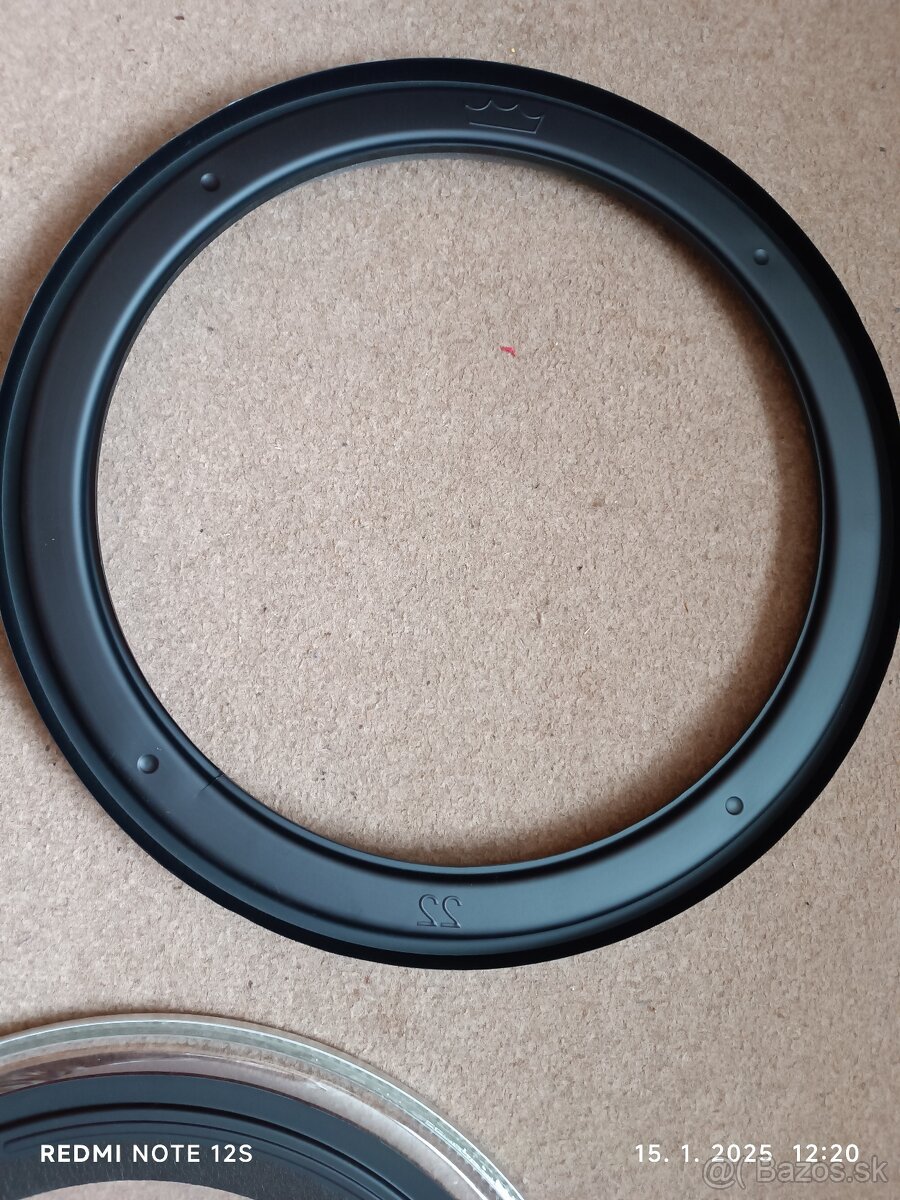 Predaj blan 20 nove nepouživane.+ 22 tlmitko - 3