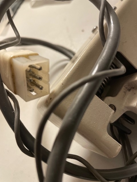 Eletromagnetický odsek řetízku k obnitkovacímu stroji - 3