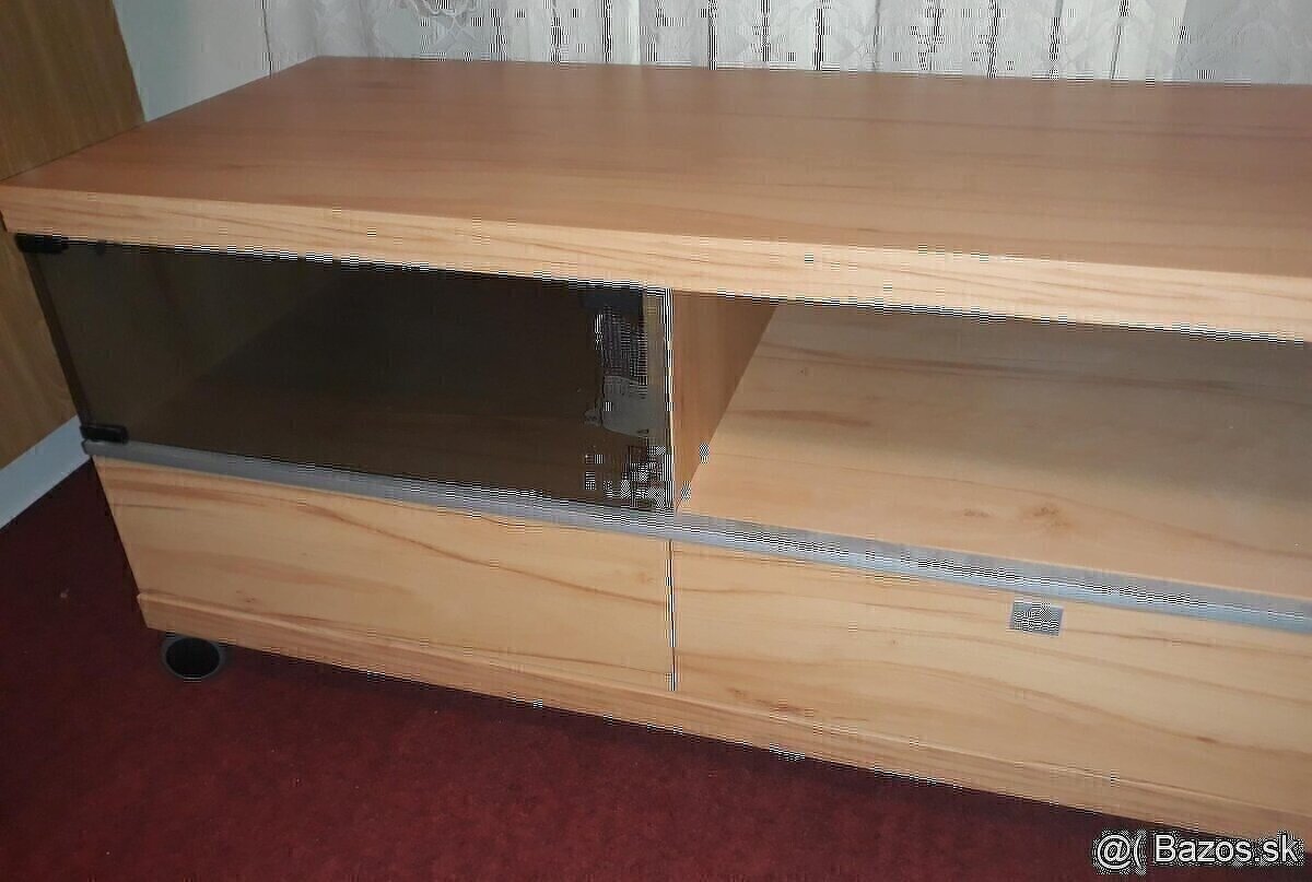 TV stolík 163 cm dĺžka, na kolečkách - 3