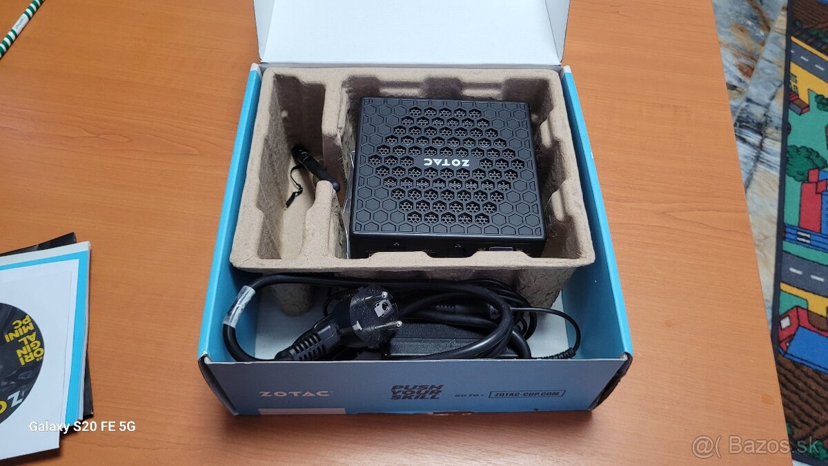 Predam MINI PC ZOTAC Z BOX - 3