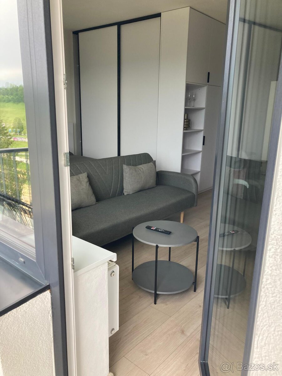 Prenájom- 1 izbový byt v Brezne - 3