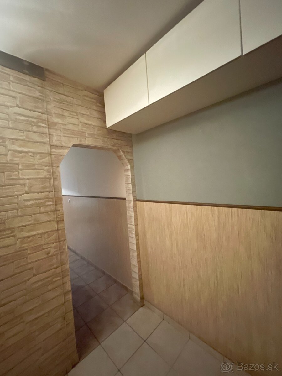 Predam 2 izbovy byt na DRUZBE - 3