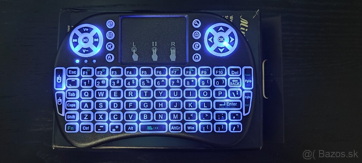 Bezdrôtová klávesnica a myš (touchpad) - 3