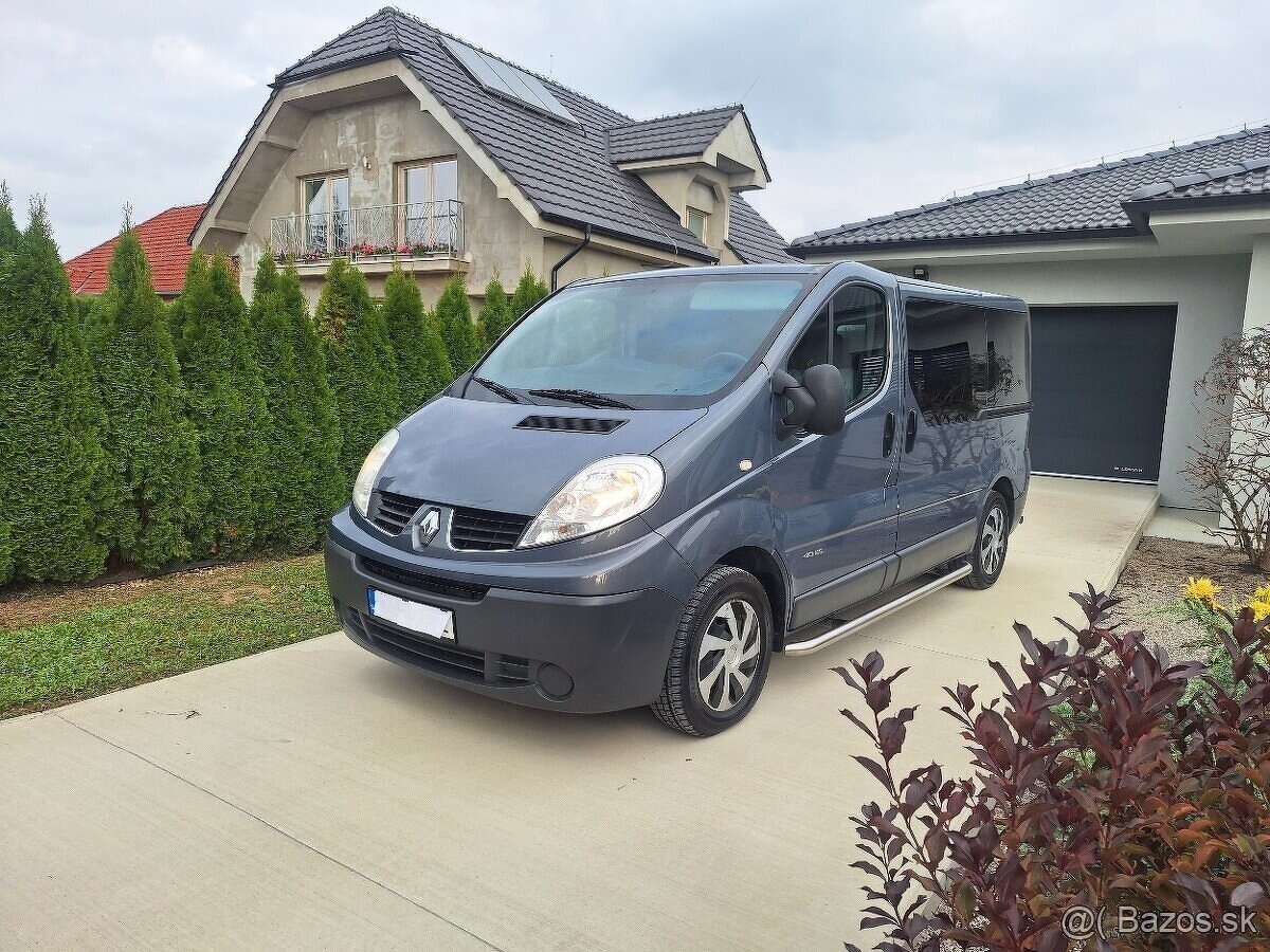Renault Trafic Passenger 2.0 dCi 115k Automat A6 - 3