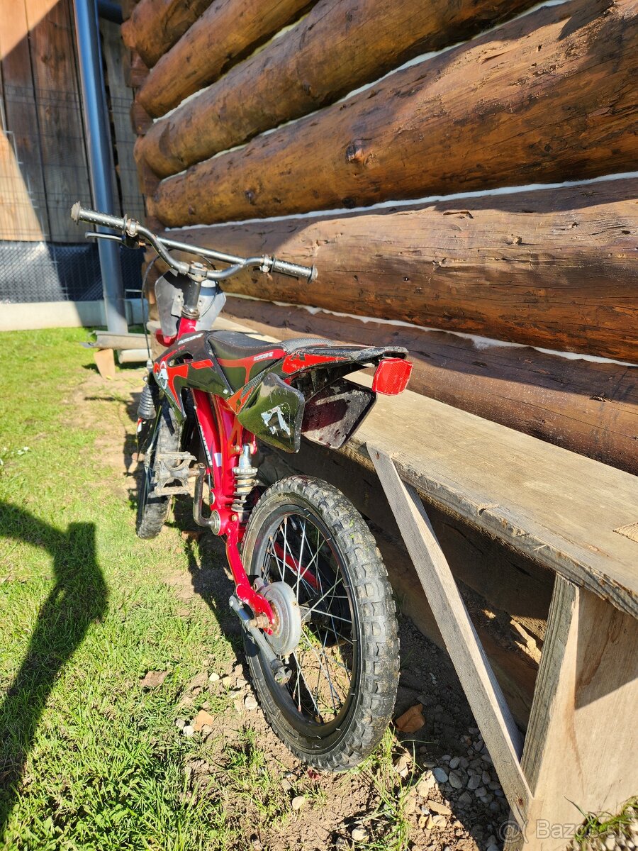 Predám 16" detský bicykel Avigo Motobike - 3