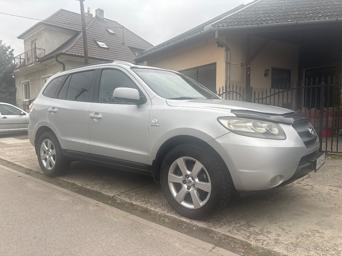 Predám zachovalý Hyundai Santa fe 4x4 - 3