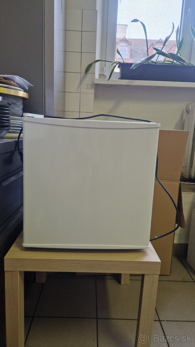 Mini chladnicka - 3