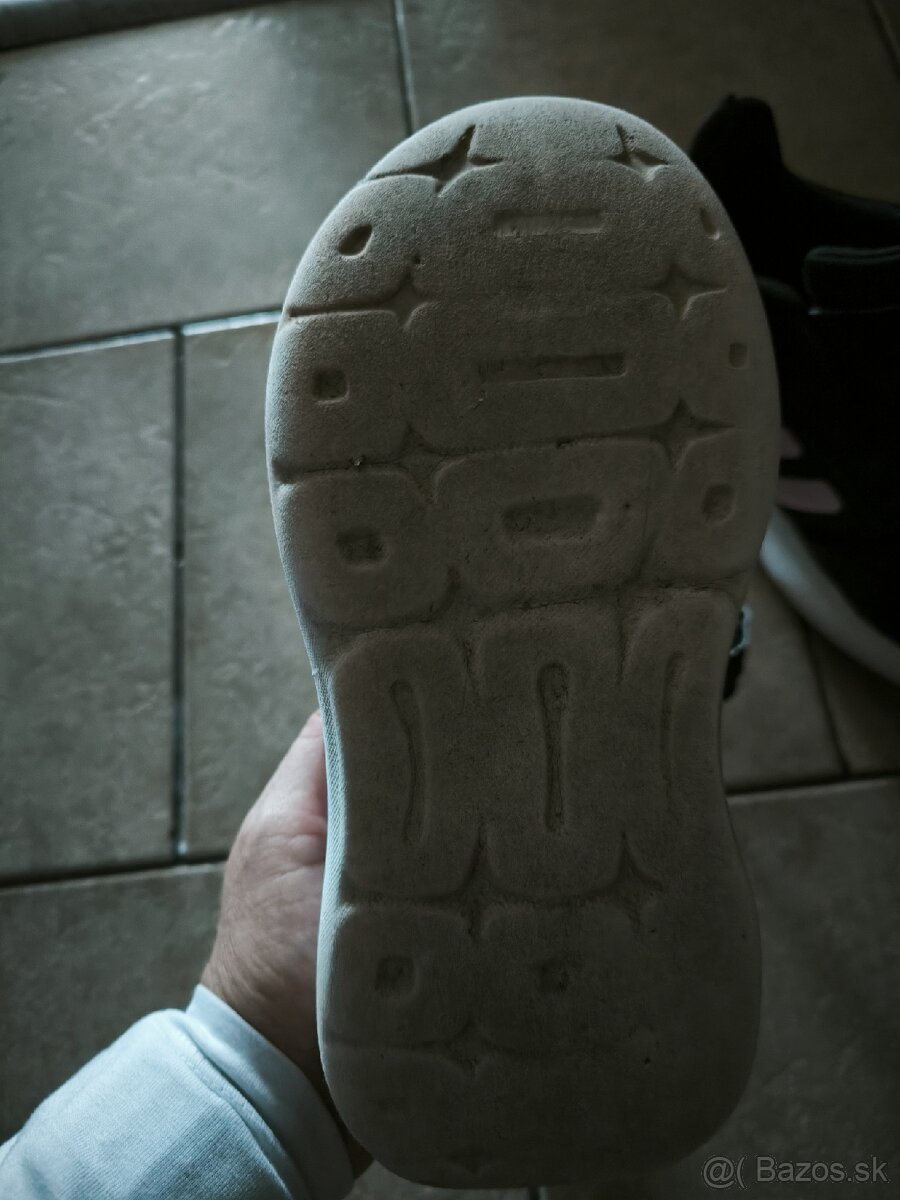 Predám detské tenisky Adidas veľ. 35. - 3